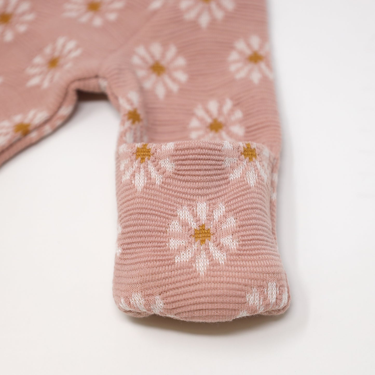 Starburst Double Knit Zipper Footie